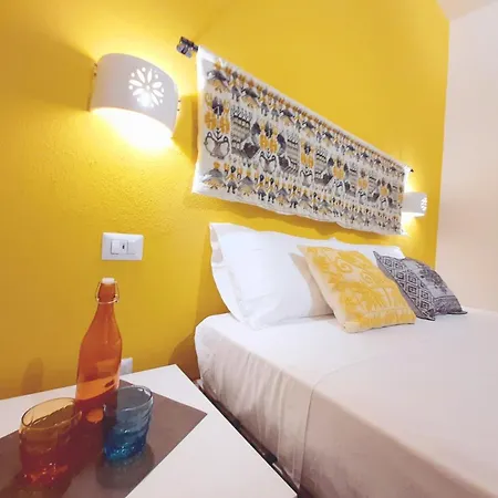 Centro, Vacanze E Dintorni- Blue House Olbia