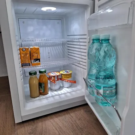 Centro, Vacanze E Dintorni- Blue House Olbia