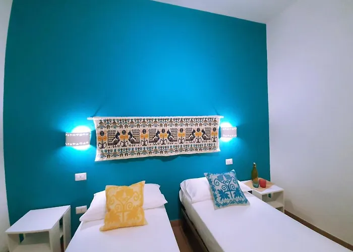 Centro, Vacanze E Dintorni- Blue House Guest house